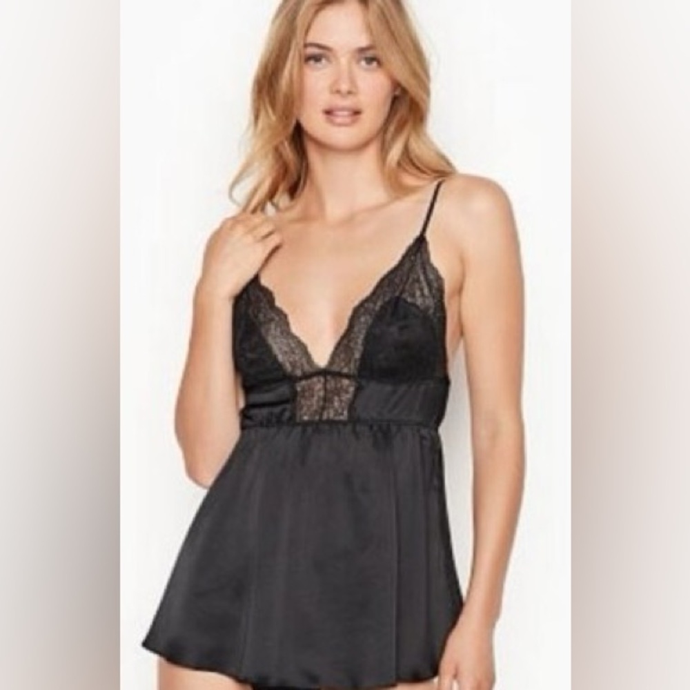 Victoria's Secret Black Satin Lace Top Large